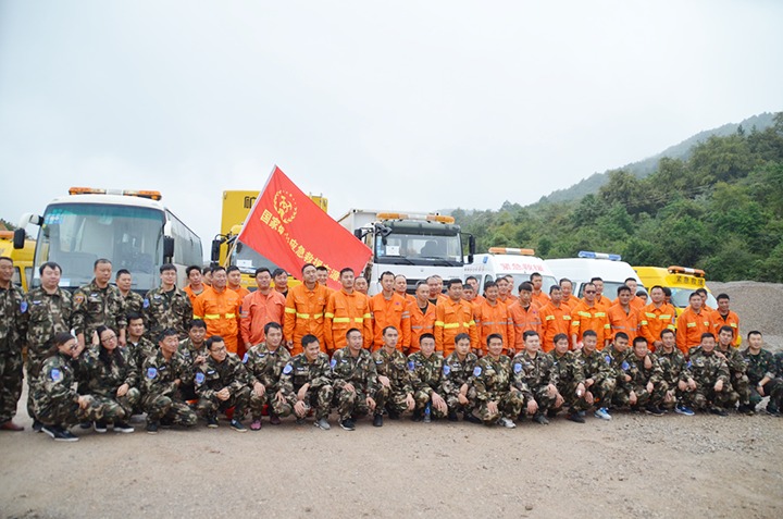 【主题宣传周】增强步队建设 守牢清静防地——矿山应抢救援东源队为企业清静生产自动继续高昂有为