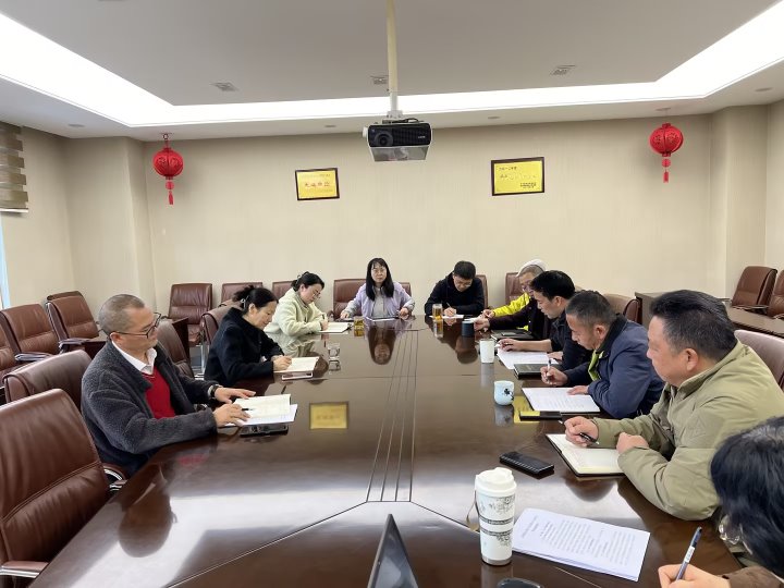集团党委委员、财务总监莫晓丹到创世大发地产调研指导事情